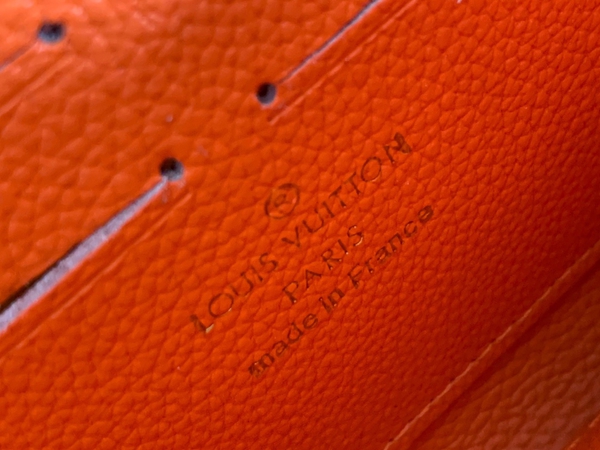 LVコピーウォレット角部分ディテール